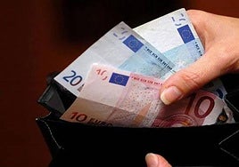 Elderly woman swindled out of 300,000 euros after being told it would be deposited in the 'Bank of Heaven'