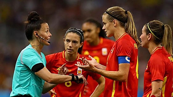 Spain denied Olympic gold by brilliant Brazil