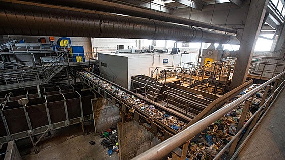 Body of baby is found amongst the rubbish at recycling plant in Granada