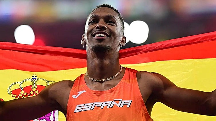 New Olympic champion Jordan Díaz secures triple jump gold for Spain