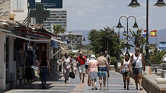 A paradise for foreign pensioners?: One in five of the over-65s residing in Malaga was born abroad, but where do they move from?