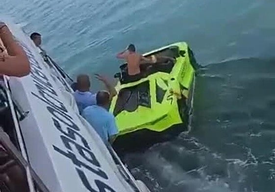 This is the scary moment a small pleasure craft collided with a dolphin-watching vessel on the Costa del Sol