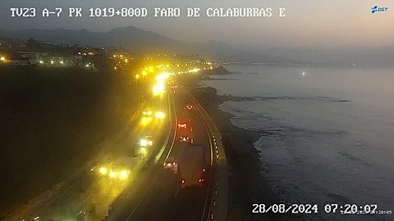 Opposite-direction driver sparks multiple vehicle crash on A-7 in Fuengirola