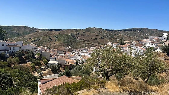 The long and winding road for bus passengers in two Malaga villages