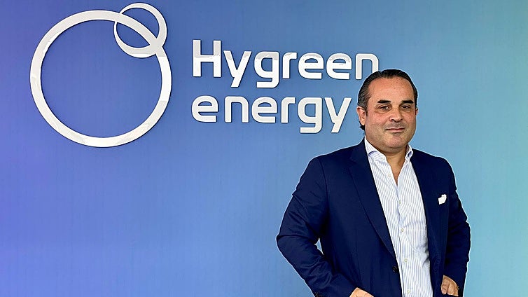 Who is the local businessman behind the Chinese green hydrogen deal for Malaga?
