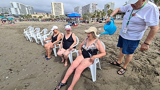 Costa del Sol beach trips for those with reduced mobility: these are the volunteers who make it happen