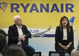Ryanair CEO, Eddie Wilson, and country manager for Spain and Portugal, Elena Cabrera.