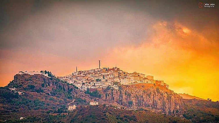 Malaga village prepares to celebrate its mix of nationalities