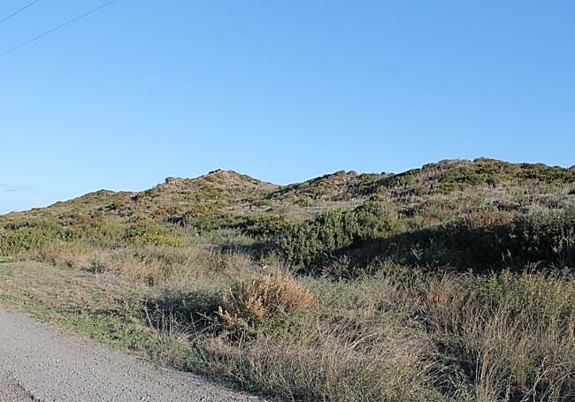 In this location, far from the sea, is the site of Castillejos del Alcorrín.