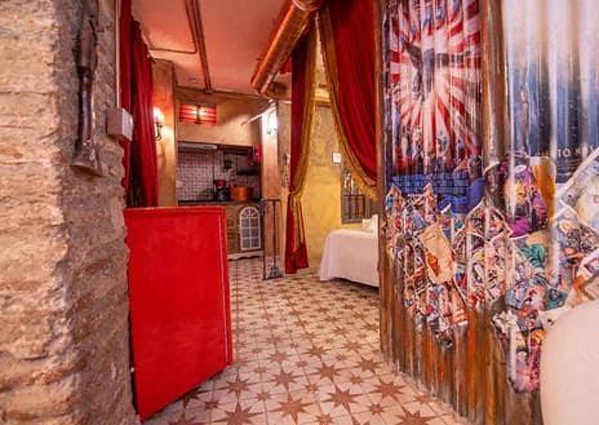 Imagen secundaria 1 - Roll up! Roll up! The unusual Airbnb property in Granada that transports guests to an old circus