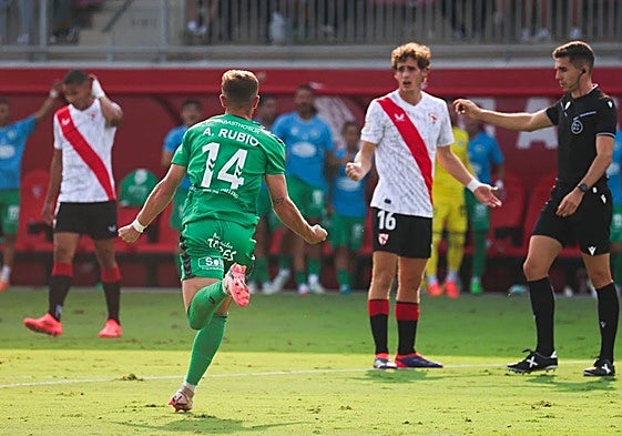 Álex Rubio scored a brace against Sevilla Atlético.