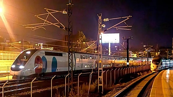 Low-cost private high-speed train operator Ouigo postpones its highly-anticipated arrival in Malaga