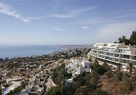 View of Benalmádena, at the point where it borders Fuengirola.