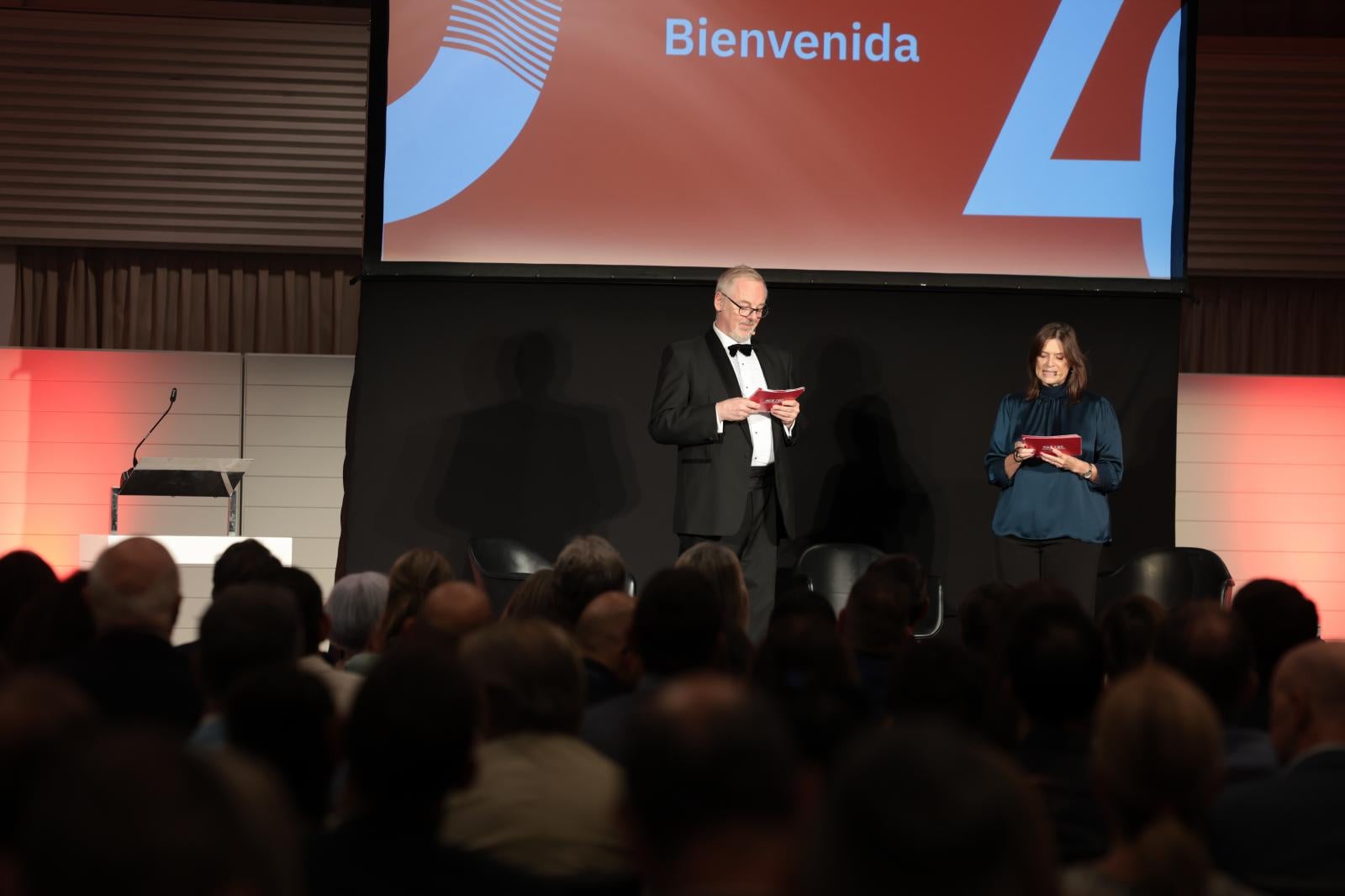 SUR in English 40th anniversary gala, in photos (II)