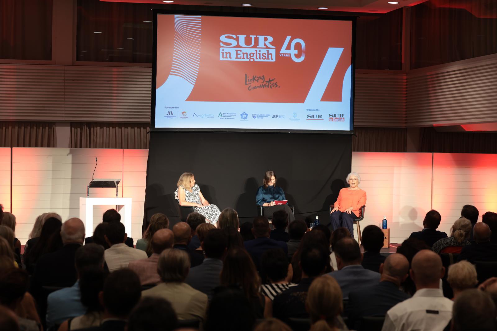 SUR in English 40th anniversary gala, in photos (II)