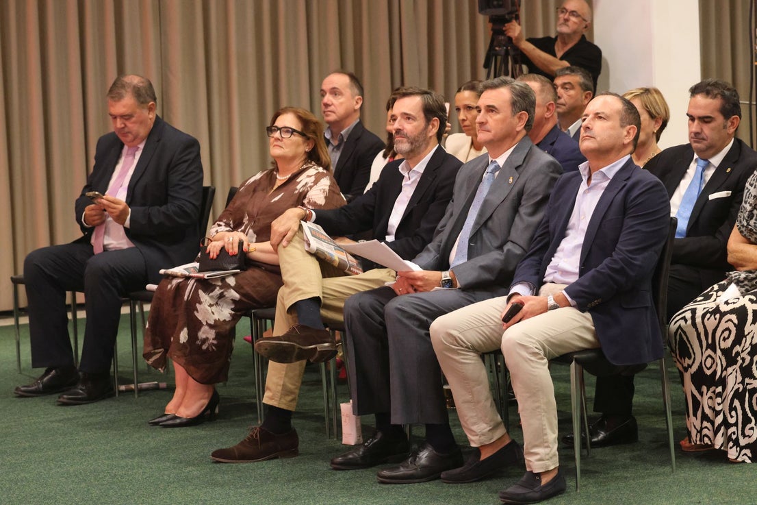 SUR in English 40th anniversary gala, in photos (I)