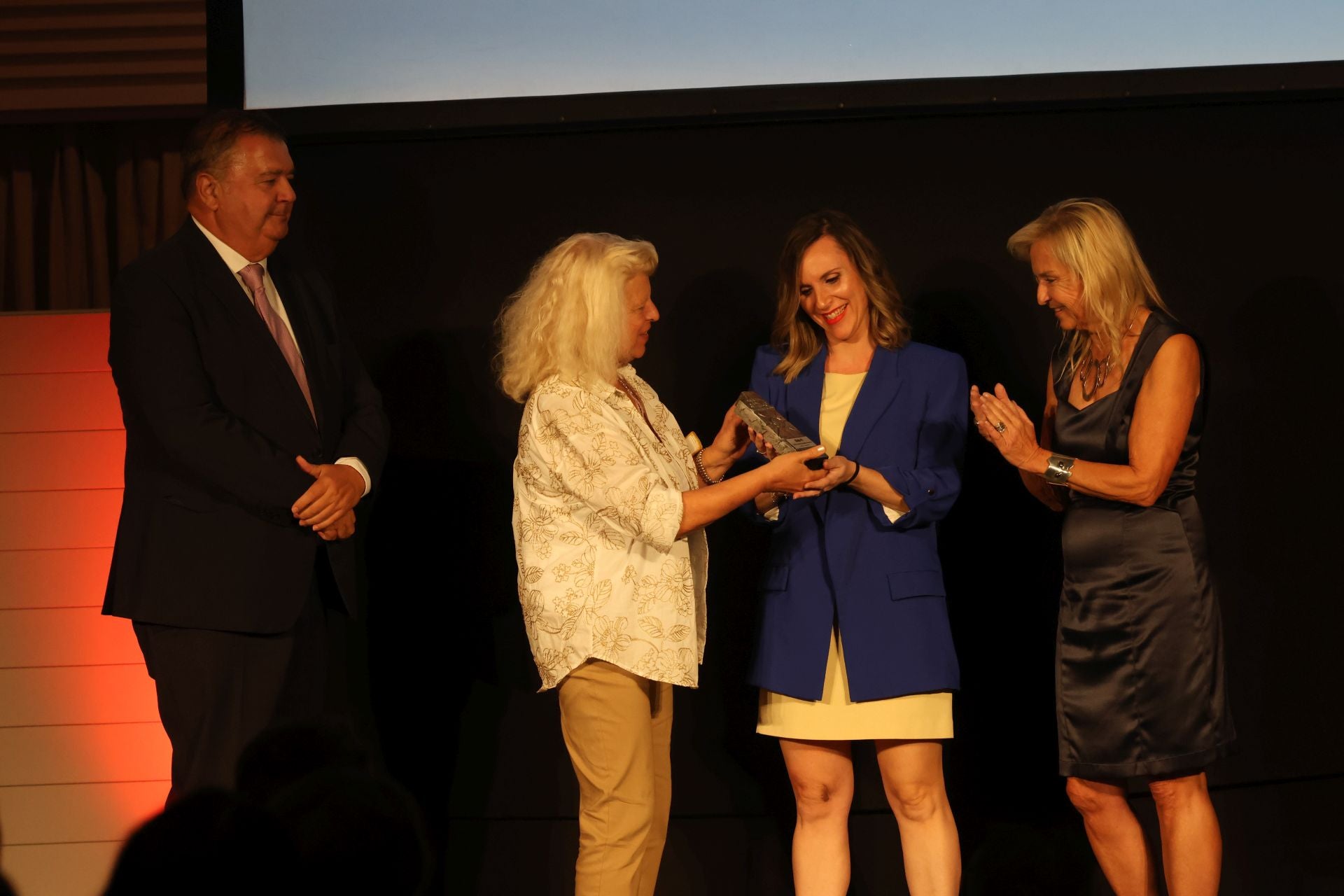 SUR in English 40th anniversary gala, in photos (I)