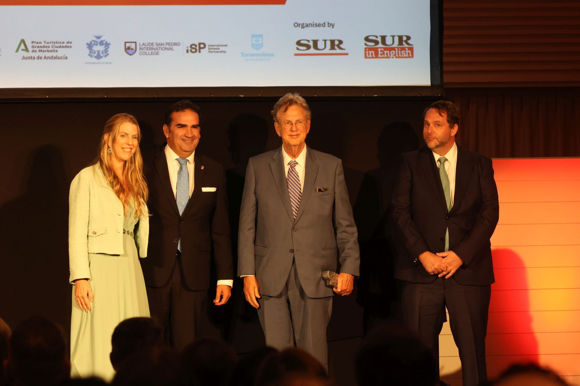 SUR in English 40th anniversary gala, in photos (I)