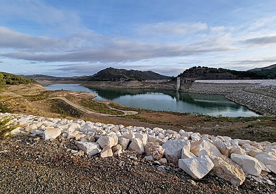 Photo taken this Tuesday at the Guadalteba reservoir, north of Malaga.