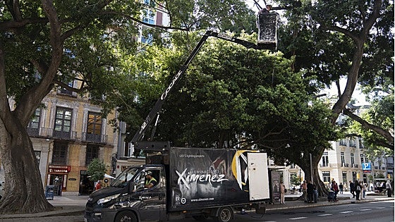 Countdown to official switch-on of Christmas lights in Malaga