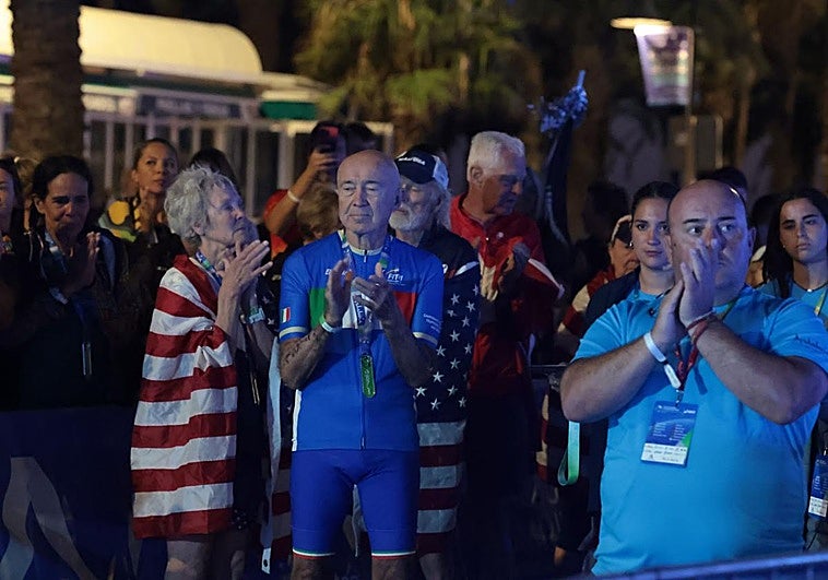 Minute of silence for the deceased.