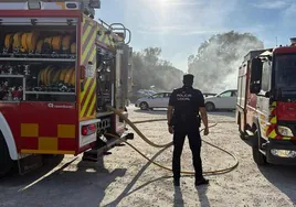 Man arrested after six vehicles completely destroyed in blaze at beach car park on Costa del Sol