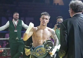 Molina, with his European champion belt.