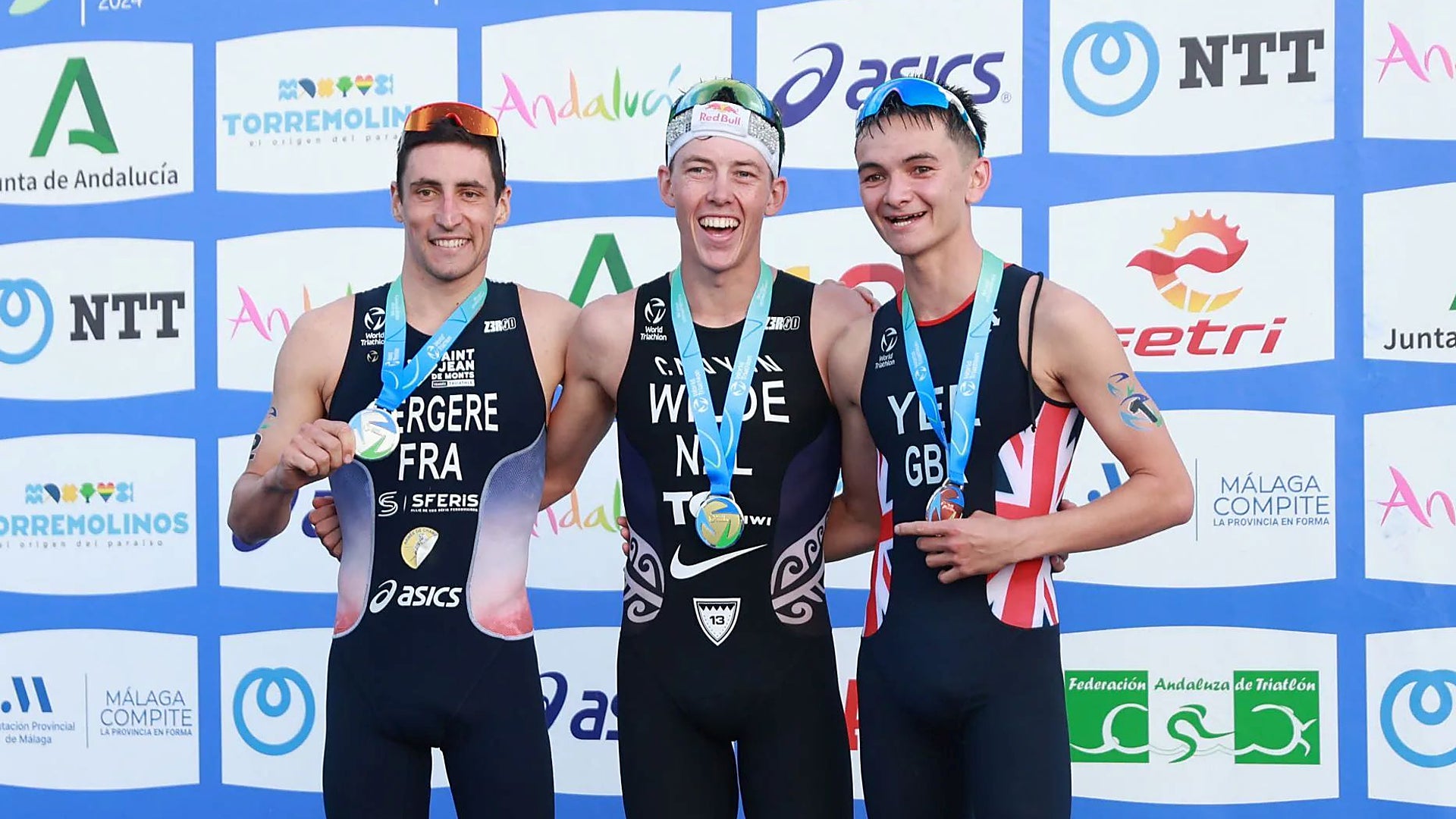British athlete claims World Triathlon Series title in dramatic ...