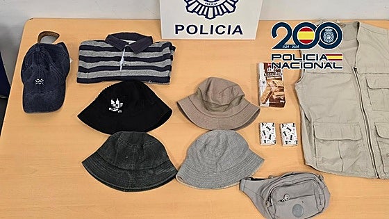 Spanish police issue new warning to foreign tourists about bird droppings scam