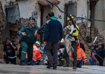 At least 50 people dead, including children, with number expected to rise as flash floods hit south-east of Spain