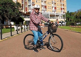 Antonio, at the gates of the residence before setting off on his morning ride.