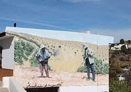 At the entrance to the village of Gibralgalia in Cártama there is a nod to agricultural work in the past.