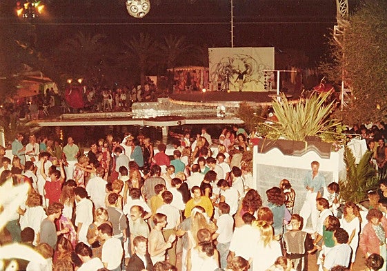 Atmosphere in Ku Ibiza during the 1980s.