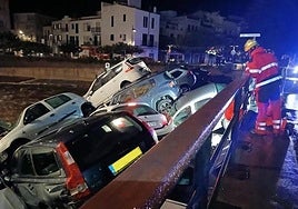 Cars dragged along the Cadaqués stream (Alt Empordà).