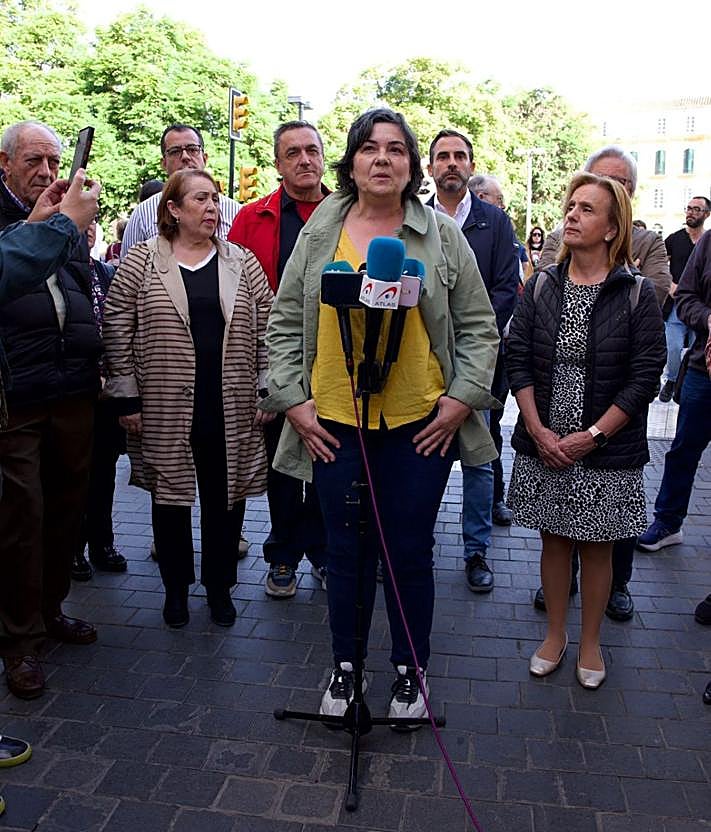 Imagen secundaria 2 - In pictures and video: Around 10,000 people attend major rally to demand action to solve Malaga's housing crisis