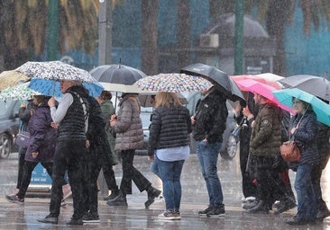 Red alert activated for heavy downpours and flooding in Malaga and along the Costa del Sol with more than 120mm of rain forecast