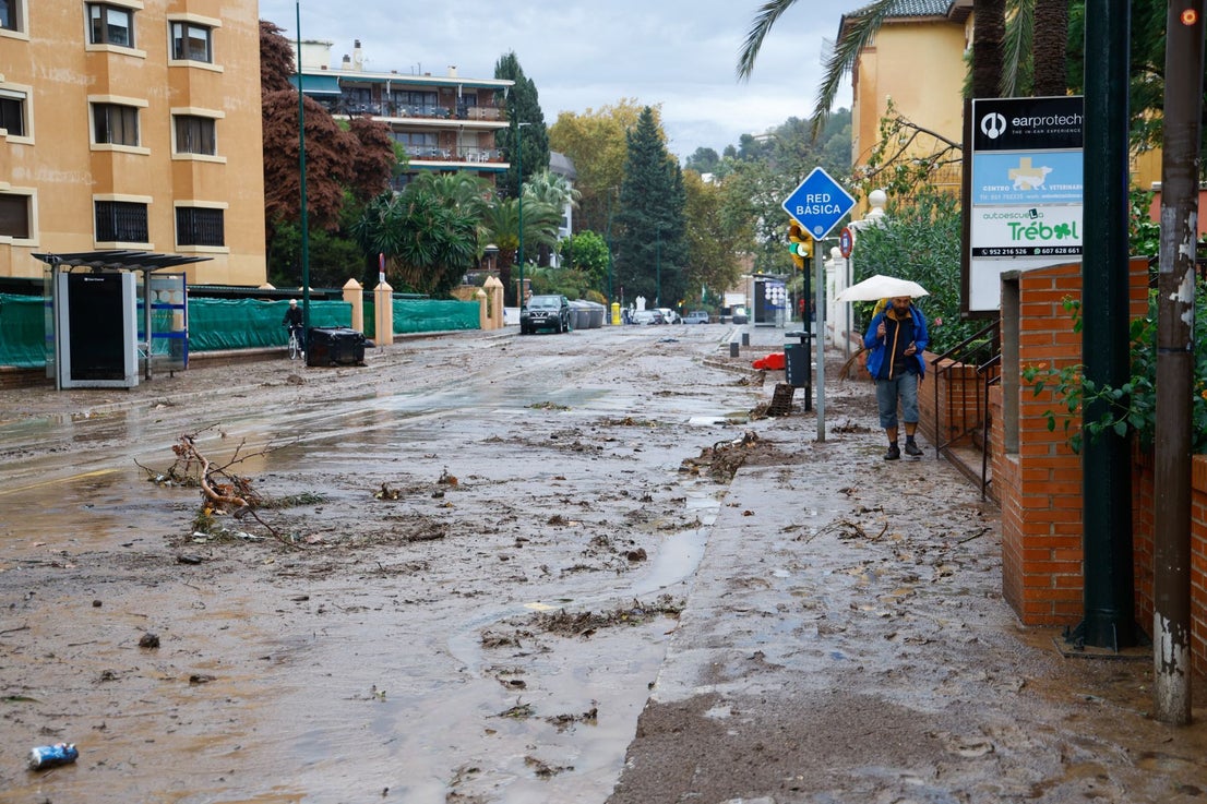 The latest 'Dana' storm sweeps through Malaga and these are the scenes it is leaving in its wake