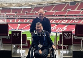 Rob Palmer with his son Ellis.