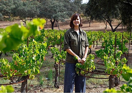 Ana de Castro, winemaker at La Melonera, is one of those responsible for recouping rare grape varieties.