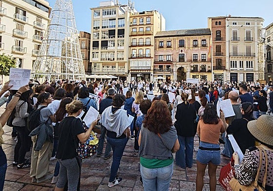 The rally organised by SOS Perrera in Malaga's Plaza de la Constitución.