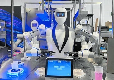 This is Kime, the first automated bartender in the world, developed by a Malaga-based technology company