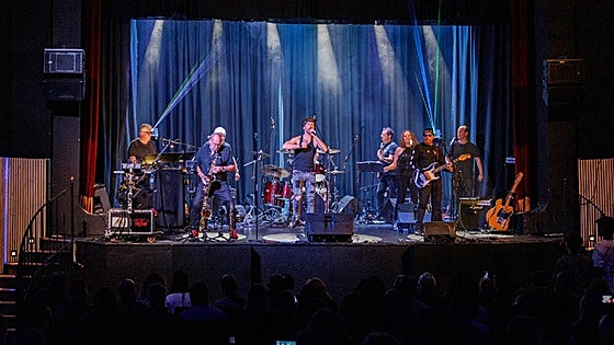 Standing ovation for Costa del Sol rock band in Seville