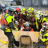 Firefighters from Fuengirola working in Valencia