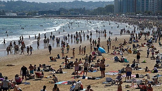 Hotels in Spain obliged to collect up to 42 pieces of personal information for each guest as new data rules come into force today