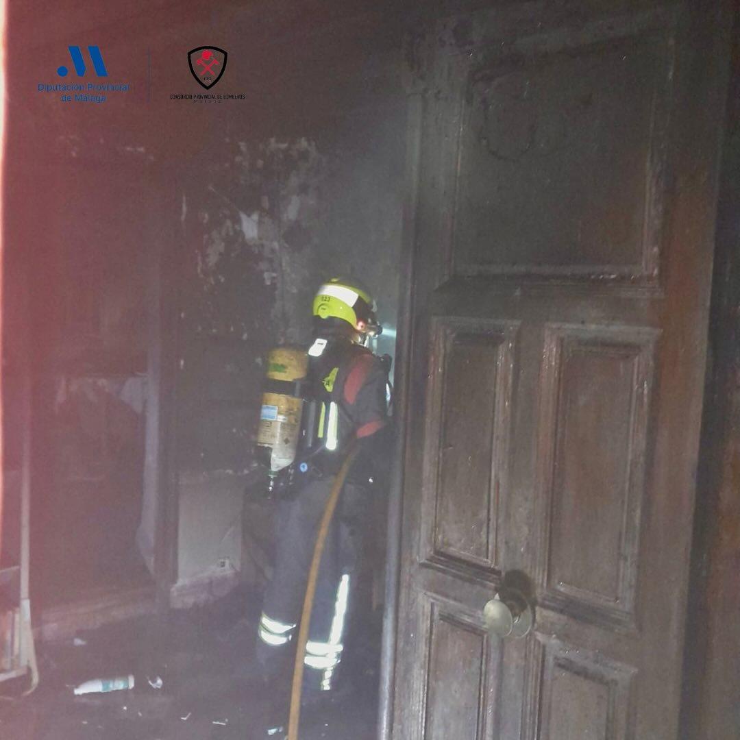 Elderly man dies in a house fire in El Burgo