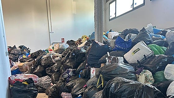 Two municipal storage units in Mijas are still piled high with public donations for 'Dana' victims in Valencia