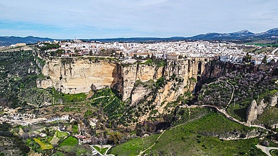 New leisure park planned on outskirts of Ronda with spectacular views of some of its iconic sights