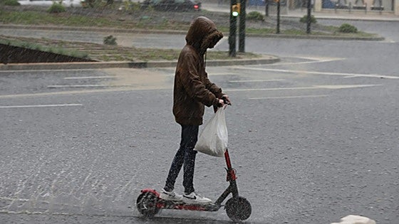 Malaga and Torremolinos activate emergency plans in response to amber alert for heavy rain and storms today