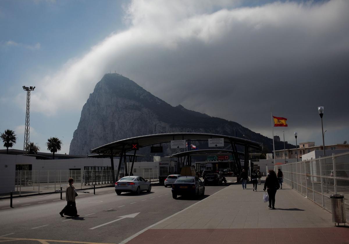 Union votes to delay Gibraltar Health Authority strike until the new year