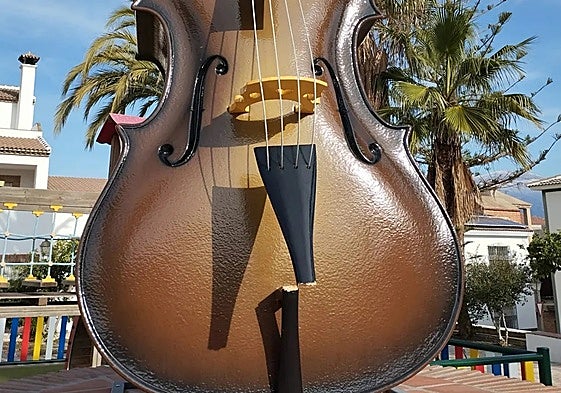 One of the broken musical instruments.